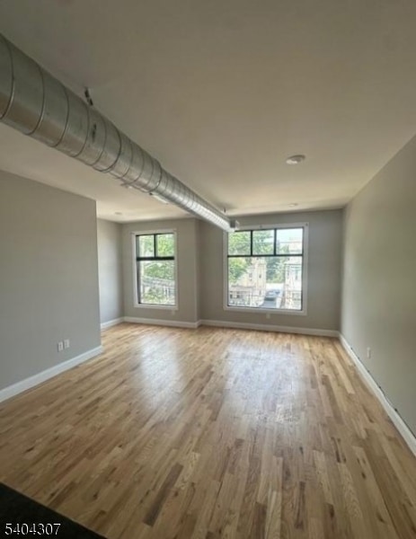 Building Photo - 619 E 26th St