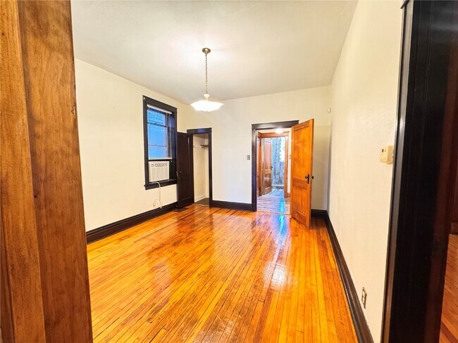 Building Photo - 4250 Michigan Ave