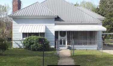 Building Photo - 12 A St SW