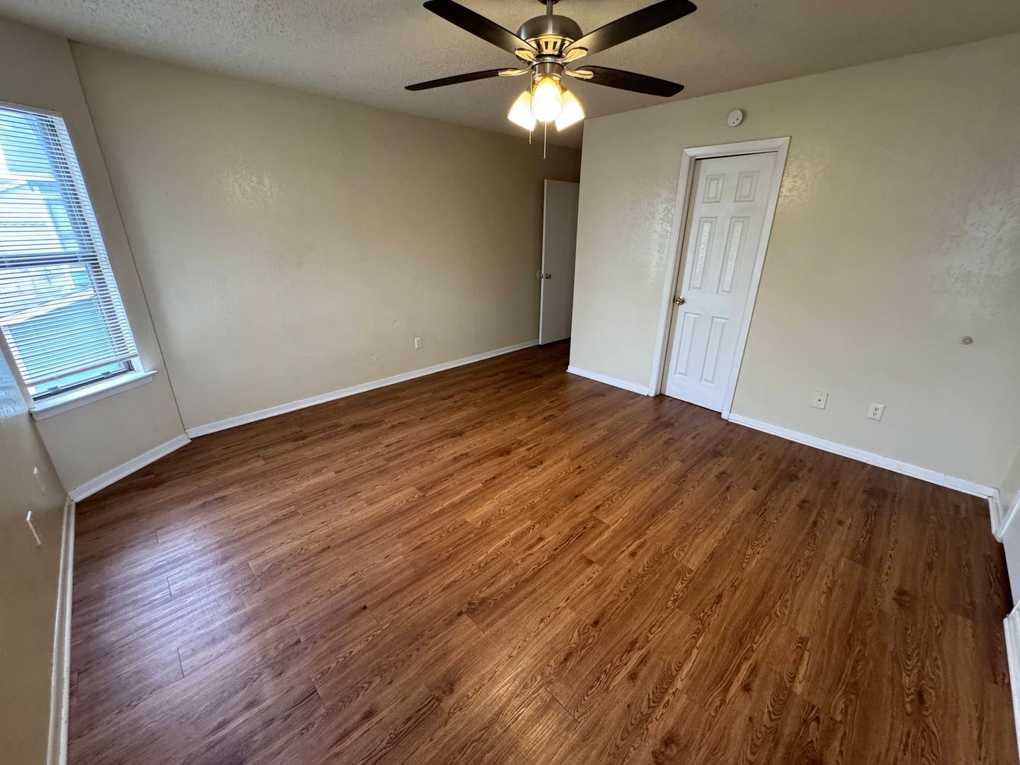 Building Photo - 3407 Victoria Cir