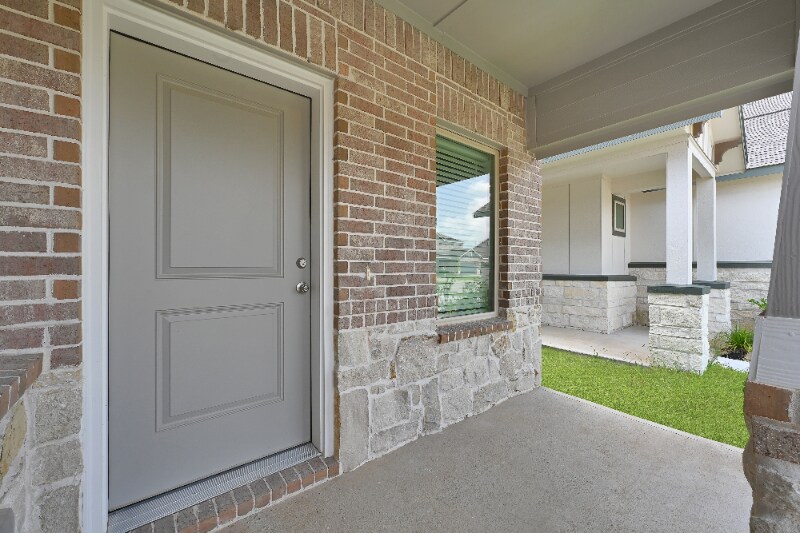 Building Photo - 8043 Cypress Bonsai Dr