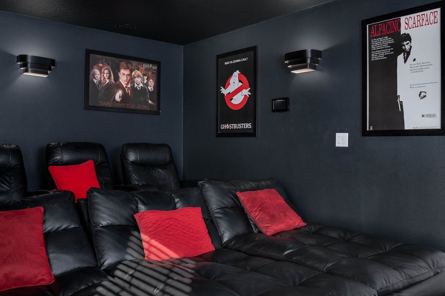 Building Photo - 9048 Sand Trap Dr