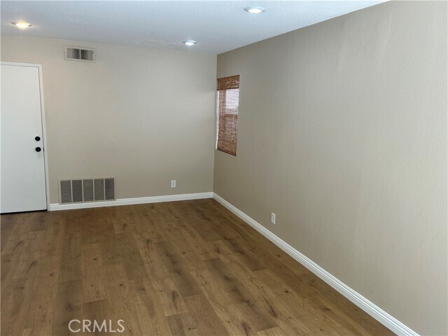 Building Photo - 8232 E Flowerwood Ave