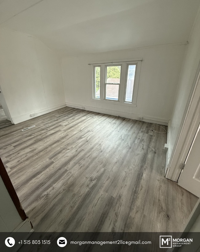 Building Photo - 97 W 8th St