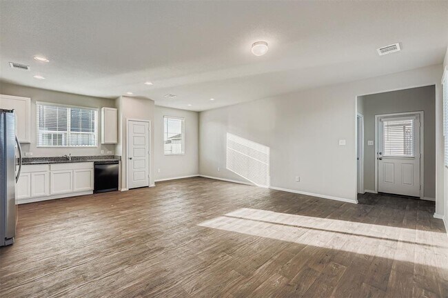 Building Photo - 3079 Winding Creek Rd