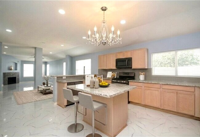 Building Photo - 6003 Baldwin Elm St