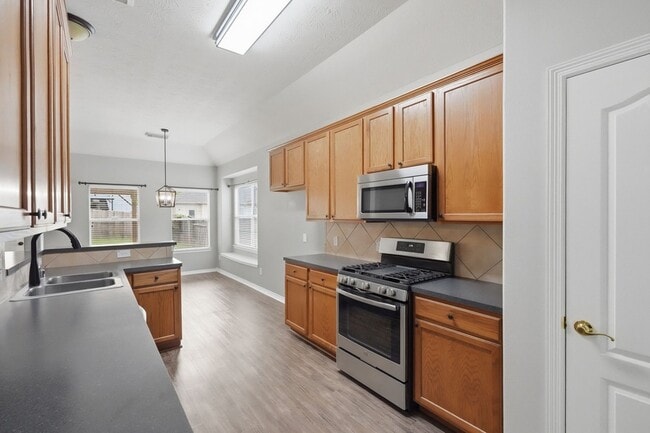 Building Photo - 2313 Perkins Crossing Dr