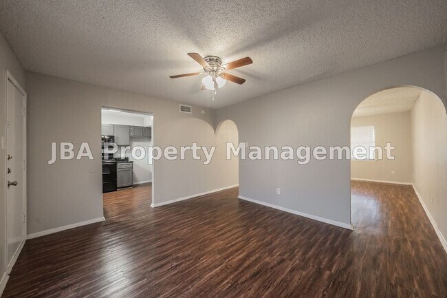 Building Photo - 1770 Farleigh Ct