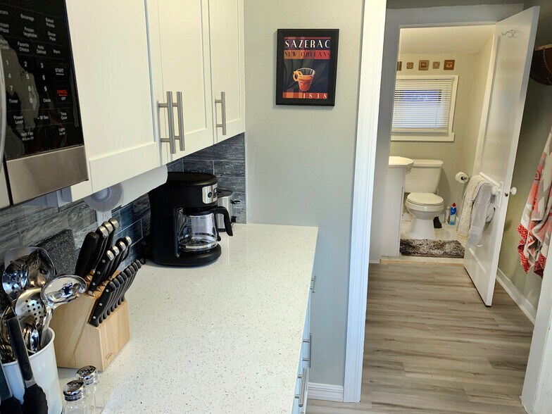 Building Photo - 2716 18th St N