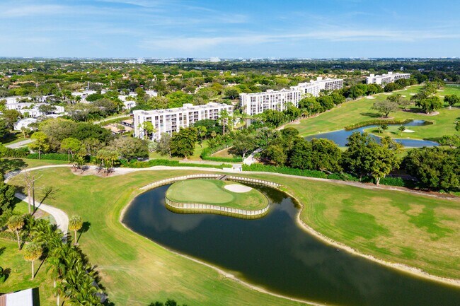 Building Photo - 6662 Boca Del Mar Dr