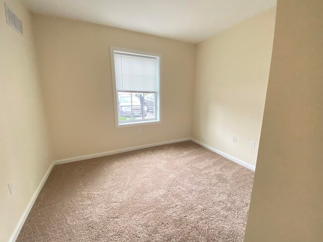 Building Photo - 100 Sentinel Court