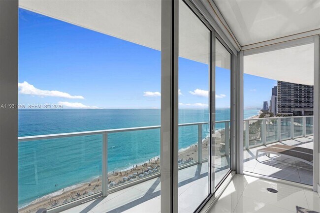 Building Photo - 3951 S Ocean Dr