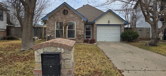 Building Photo - 4661 Birchbend Ln