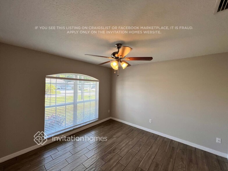 Building Photo - 5341 NW Aloha St