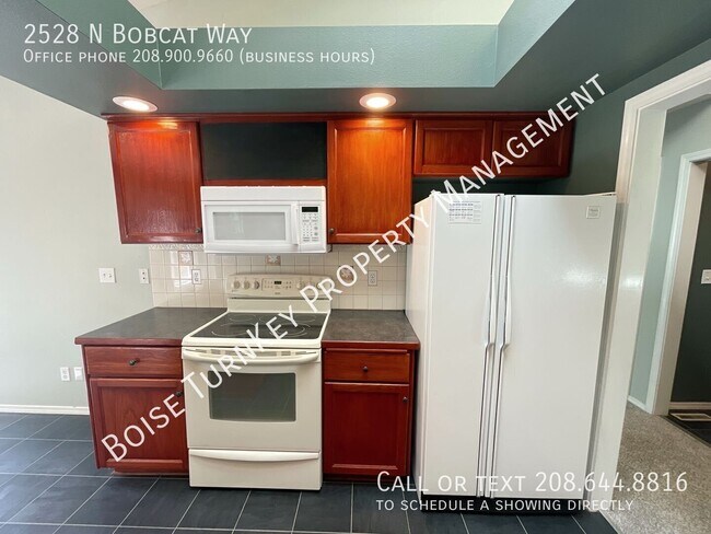 Building Photo - 2528 N Bobcat Way