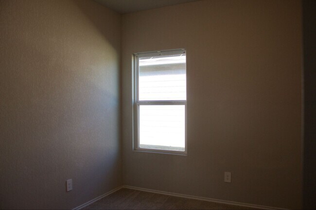 Building Photo - Butterfield Ranch