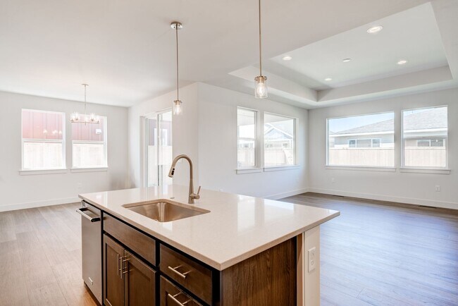 Building Photo - New Peaceful Retreat