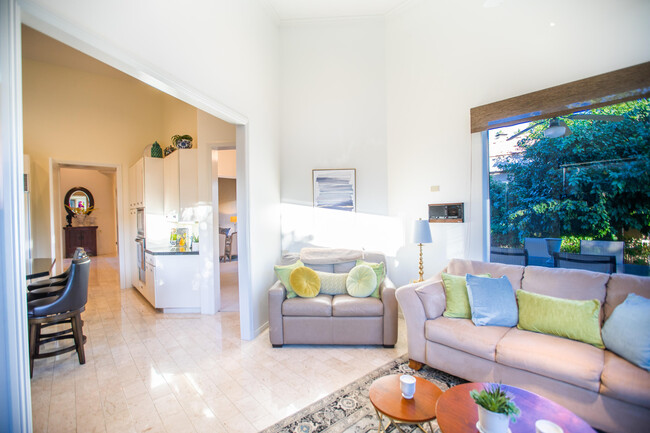 Building Photo - 75273 Spyglass Dr