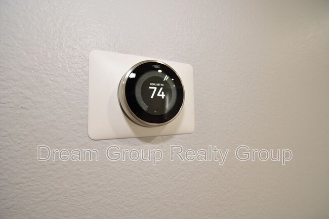 Building Photo - 7155 S Durango Dr