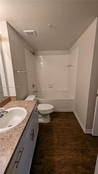 Building Photo - 151 SW 117th Ave