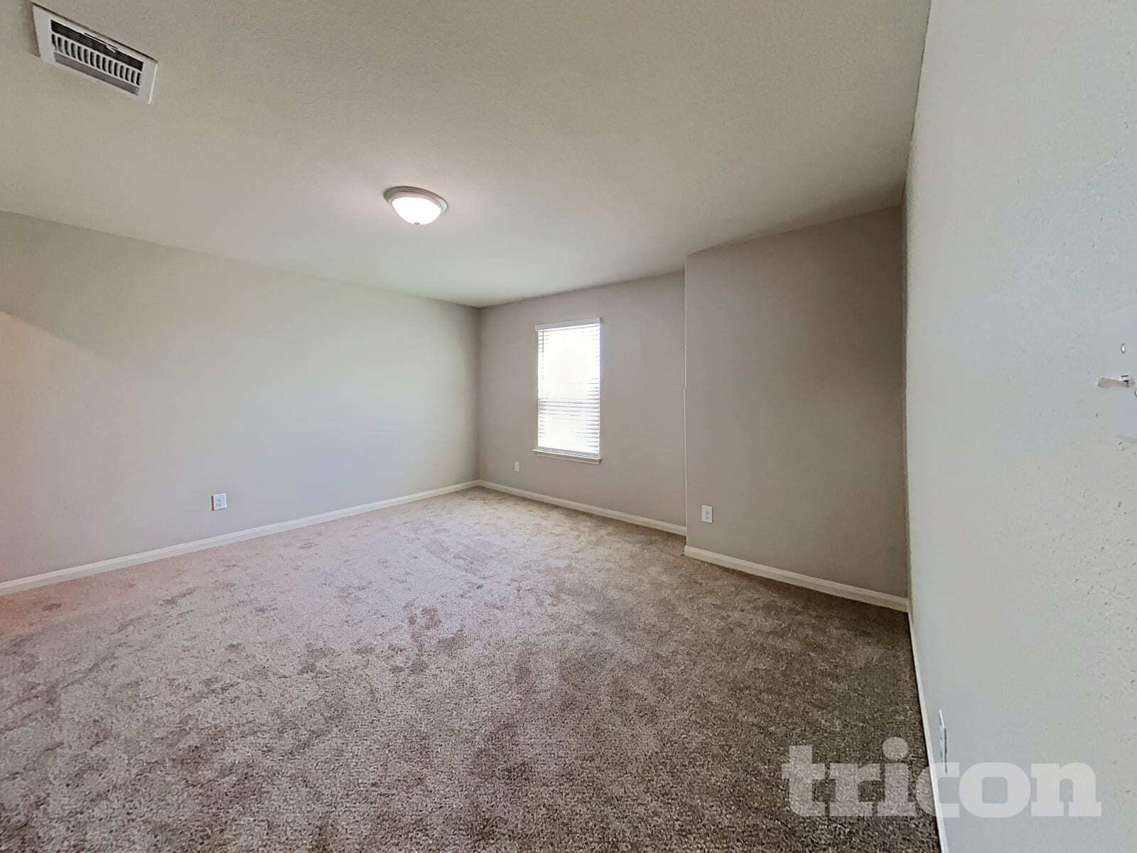 Building Photo - 524 Yearwood Ln