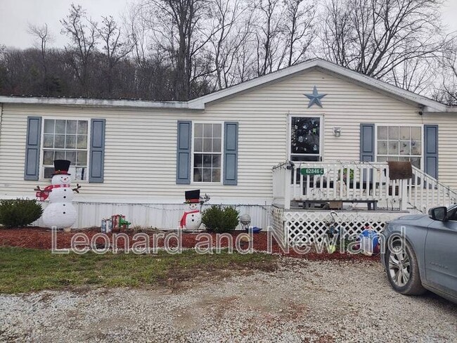 Primary Photo - 62846 Byesville Rd