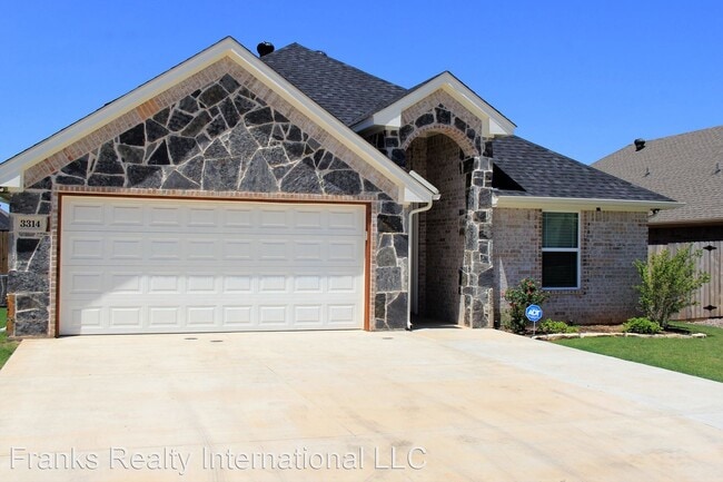 Building Photo - 4 br, 2 bath House - 3314 White Horse Drive