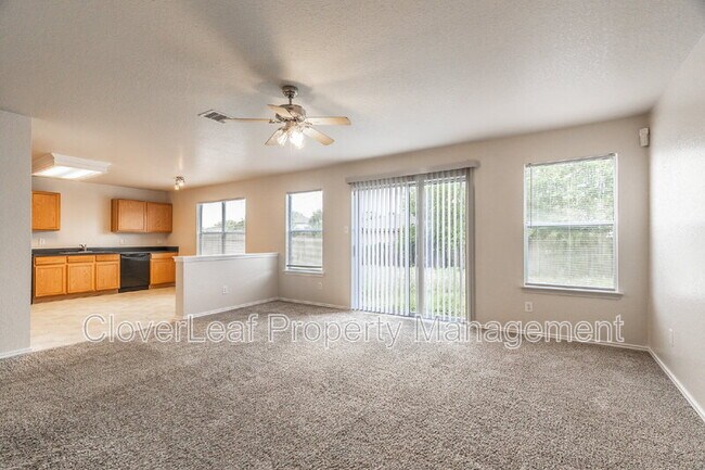 Building Photo - 8843 Kestrel Oak