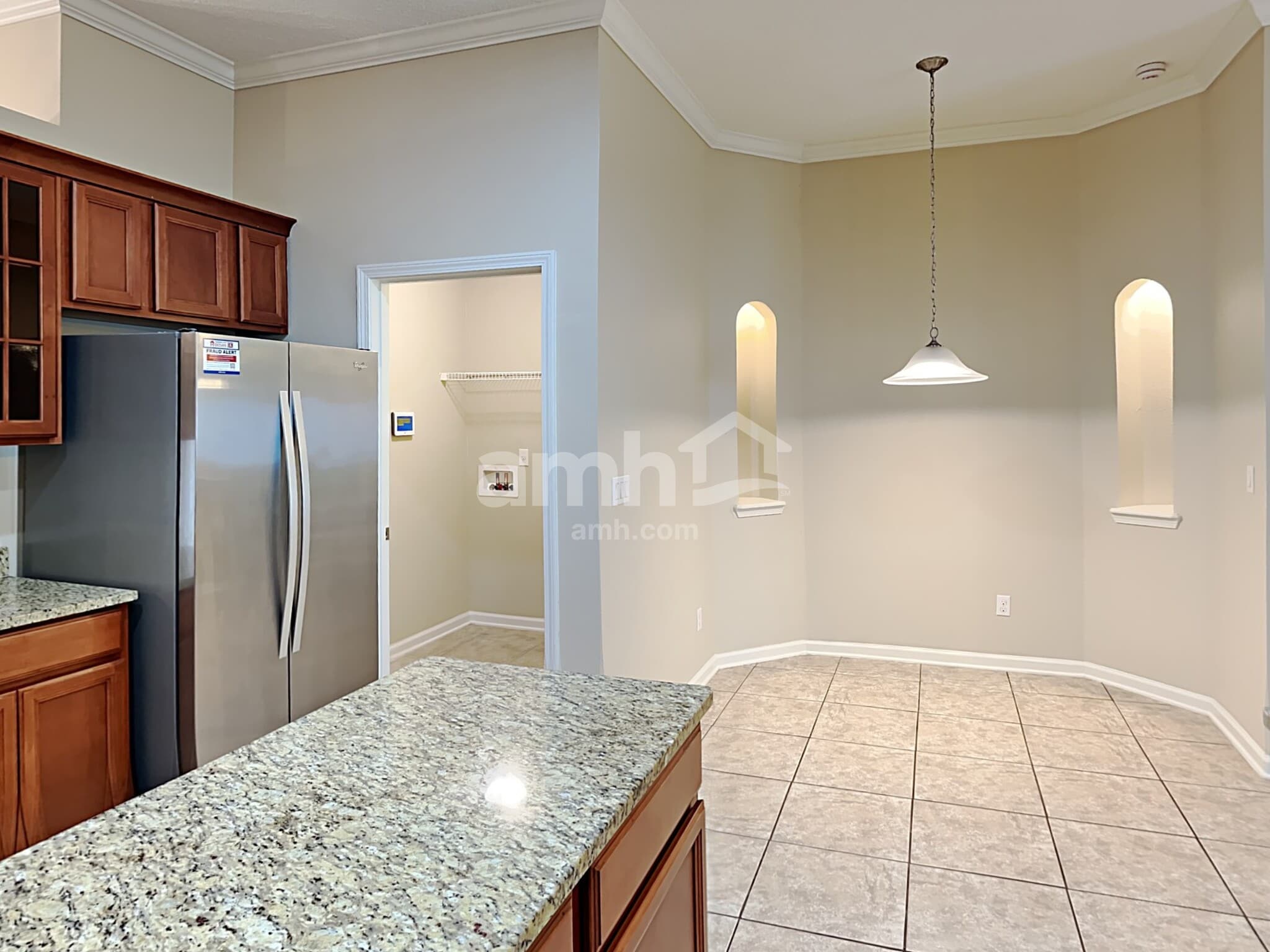 Building Photo - 3932 Pipit Pt