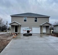 Building Photo - 801 N Nettleton Ave