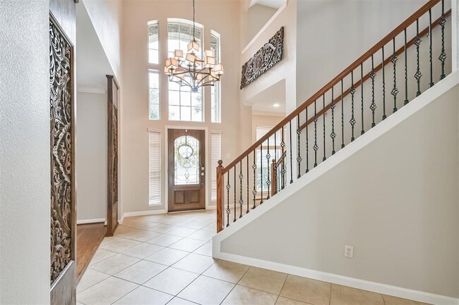 Building Photo - 13707 Elm Shores Dr