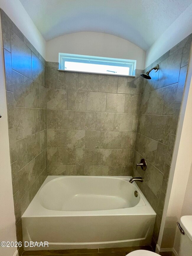 Building Photo - 437 Aquamarine Wy