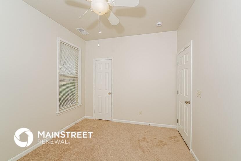 Building Photo - 2208 Spaulding Pl