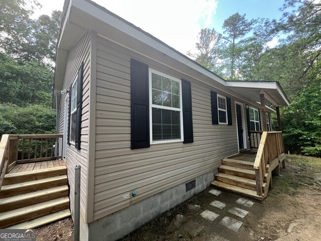 Building Photo - 103 Sycamore Dr