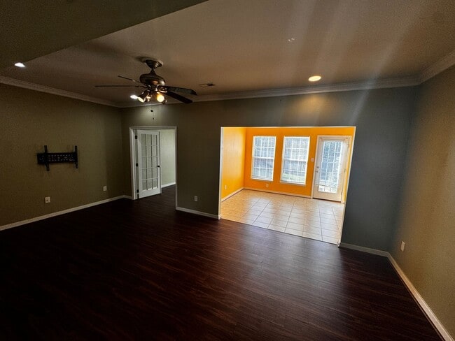 Building Photo - 4638 Willow Leaf Pl