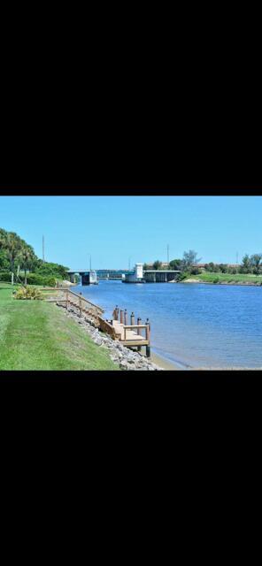 Building Photo - 336 Golfview Rd