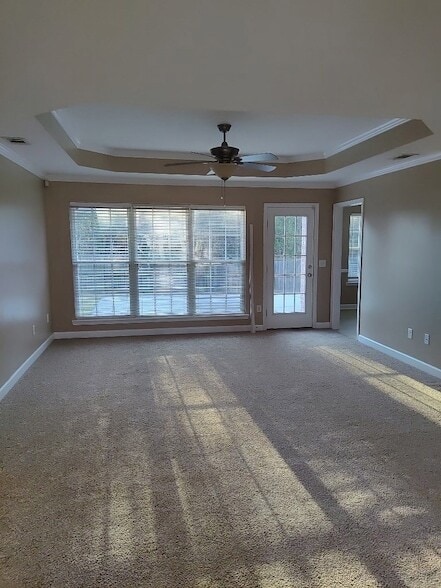 Building Photo - 203 Augusta Way