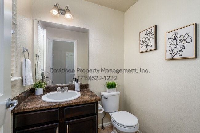 Building Photo - Gorgeous 4 Bedroom House in Lorson Ranch