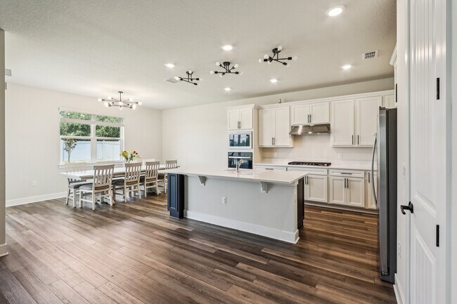 Building Photo - 4103 Meandering Bay Dr
