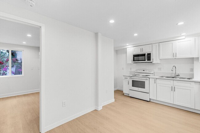 Building Photo - 1144 S Wooster St