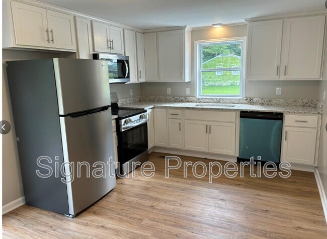 Building Photo - 7279 Howerton Rd