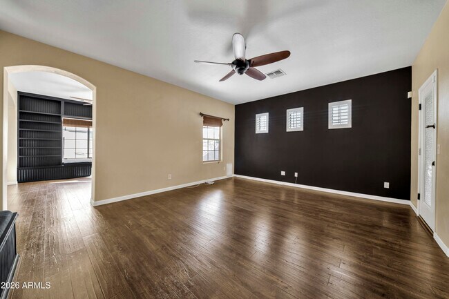 Building Photo - 3635 N 132nd Dr