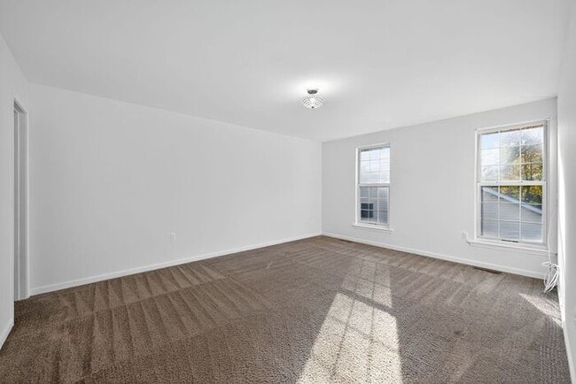 Building Photo - 11176 Carroll Dr