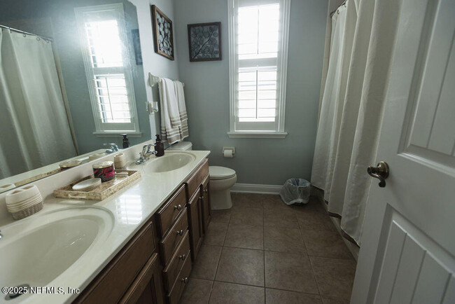 Building Photo - 5335 Clapboard Creek Dr