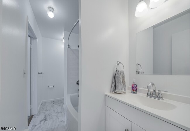 Building Photo - 50 W Railroad Ave