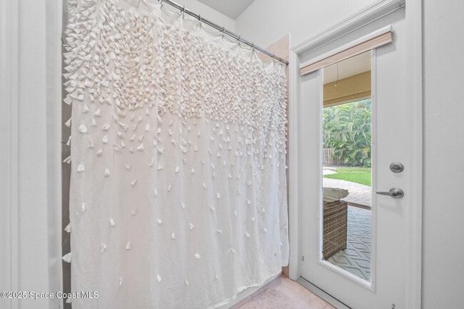 Building Photo - 3828 S Tropical Trail