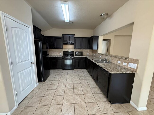 Building Photo - 1441 Hamiltons Wy