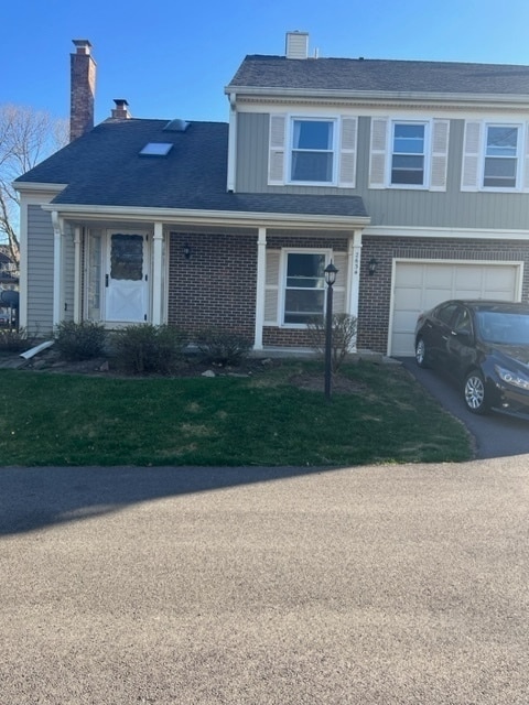 Building Photo - 2634 College Hill Cir