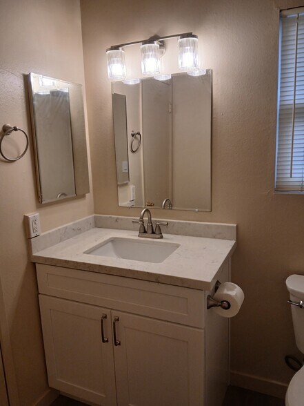 l Bathroom - 2438 S Nadine St
