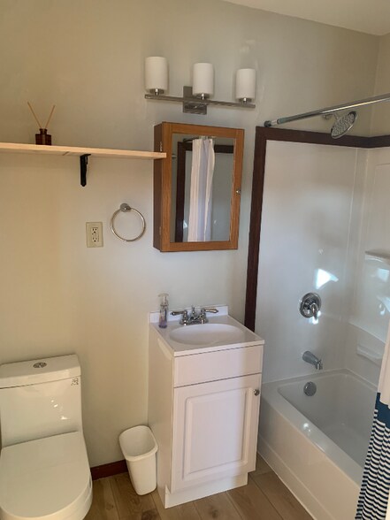 Building Photo - 311 Trinity St